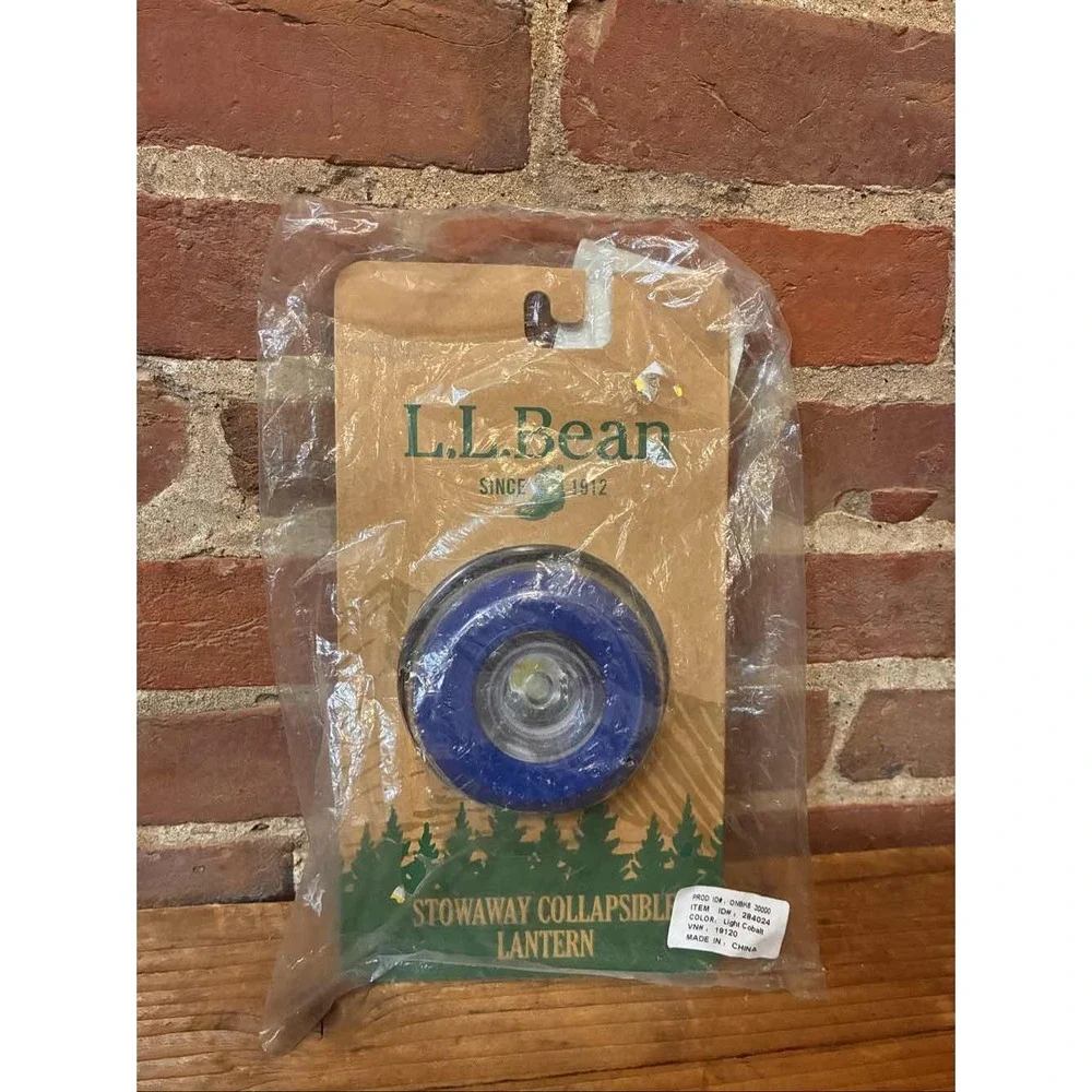L.L.Bean‎ Stowaway Lantern Cobalt Blue Portable LED